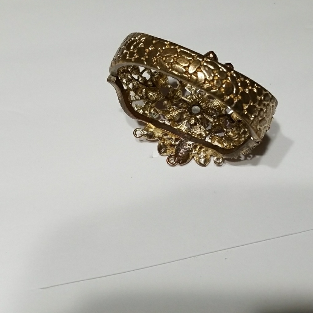 Statement Bangle - image 4